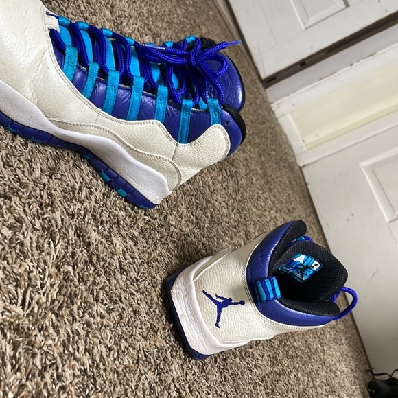 Retro 10 - Picture 4 of 4